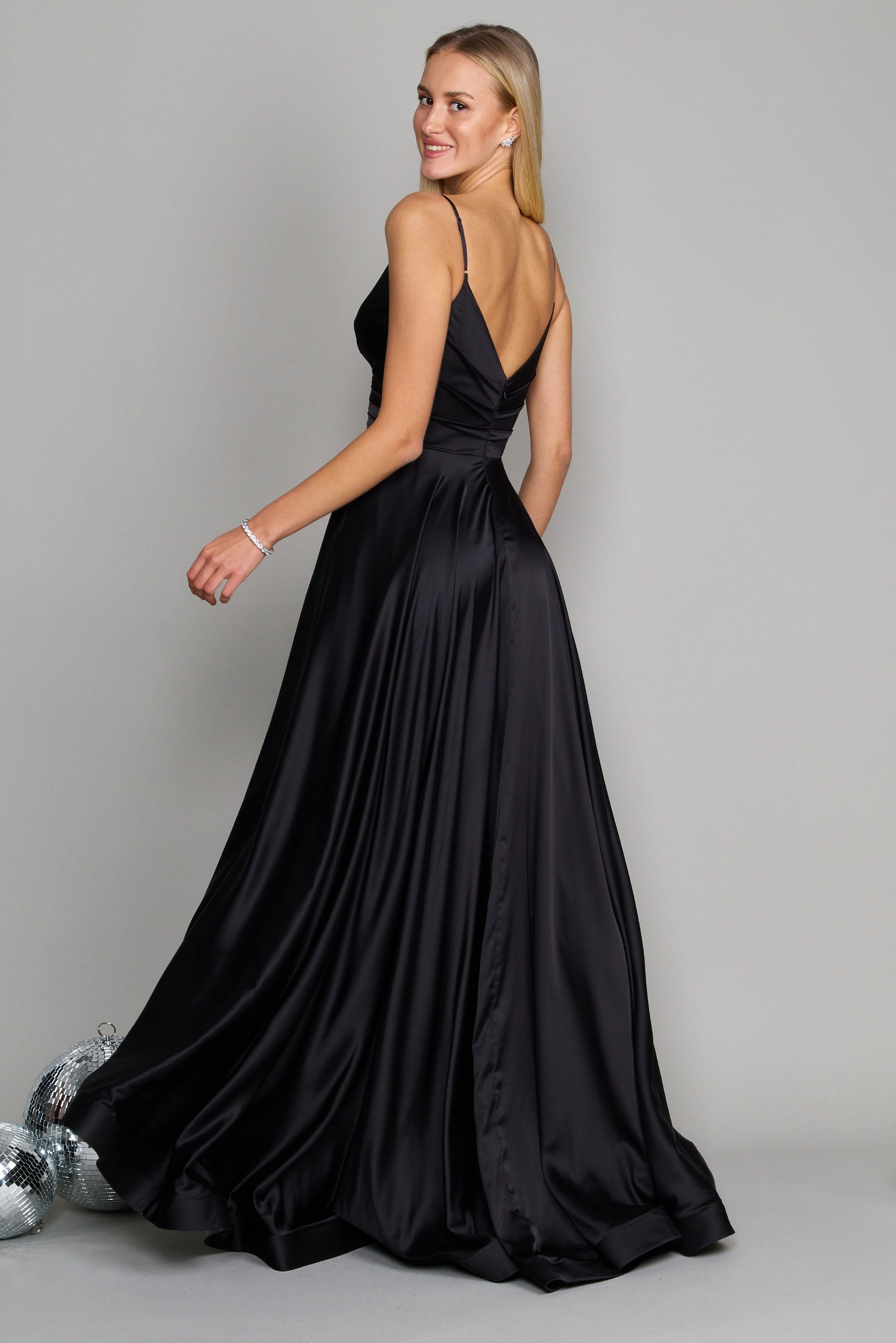 Black Beaded Sequin Prom Dresses Spaghetti Strap Mermaid Evening Dress –  vigocouture